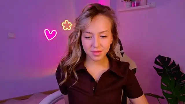 CindySparkl online show from June 14, 2026, 1:24 am