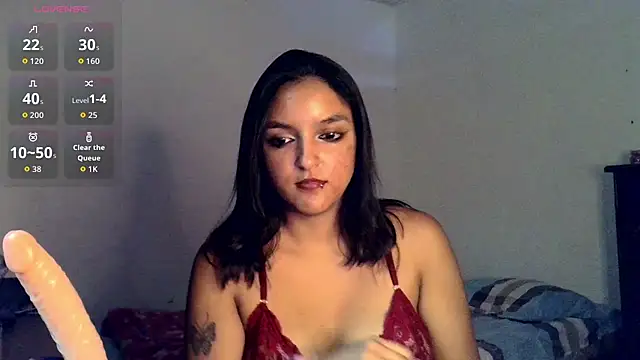 Snapshot of Ari_20_ chatting on May 12, 2026, 3:51 pm Ari 20 online show from May 12, 2026, 3:51 pm