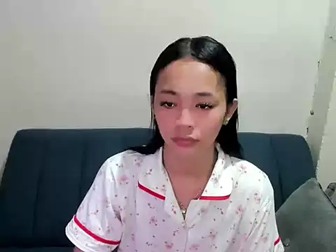 Snapshot of millany69 chatting on February 4, 2026, 3:29 pm millany69 online show from February 4, 2026, 3:29 pm