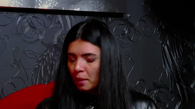 DevashaQueenX online show from April 2, 2026, 7:37 am