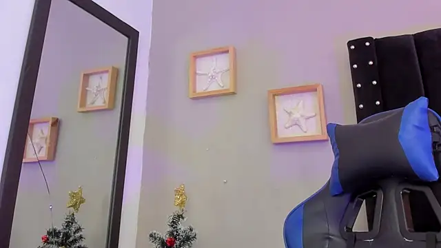 Snapshot of Mathewboy1 chatting on December 16, 2025, 7:07 pm Mathewboy1 online show from December 16, 2025, 7:07 pm