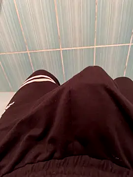 Cruel00 online show from November 15, 2025, 4:16 am