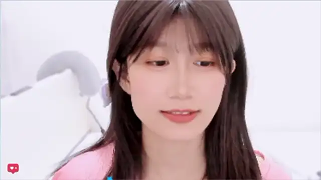 Snapshot of Rabbitlittlefool chatting on January 10, 2026, 6:53 am Rabbitlittlefool online show from January 10, 2026, 6:53 am