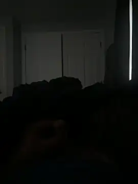 Snapshot of Buck2000 chatting on April 3, 2026, 12:22 pm Buck2000 online show from April 3, 2026, 12:22 pm