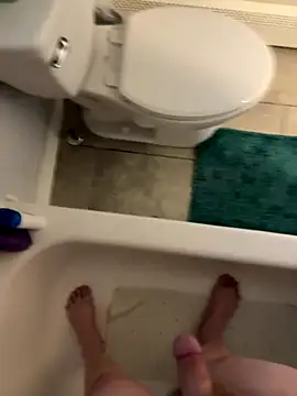 Snapshot of Buck2000 chatting on September 17, 2025, 9:17 pm Buck2000 online show from September 17, 2025, 9:17 pm