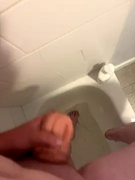 Snapshot of Buck2000 chatting on September 24, 2025, 4:46 pm Buck2000 online show from September 24, 2025, 4:46 pm