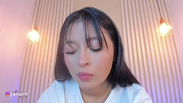 Snapshot of babe_katty chatting on November 13, 2025, 11:47 am babe katty online show from November 13, 2025, 11:47 am