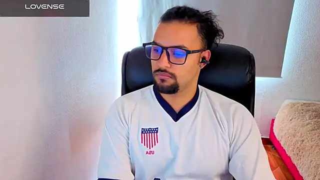 Ernesto-Rodriguez82 online show from February 19, 2026, 4:59 pm