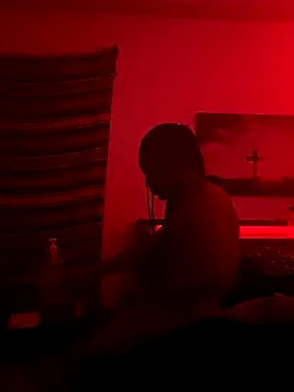 Taydagr8 online show from October 31, 2025, 10:56 am