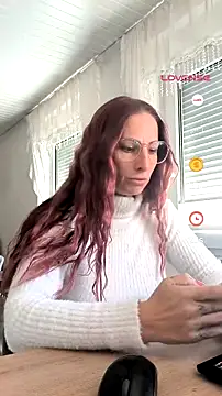 Snapshot of Dirty_Mel chatting on July 28, 2026, 7:27 am Dirty Mel online show from July 28, 2026, 7:27 am