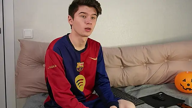 SherlockMax online show from October 29, 2025, 8:41 pm