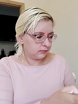 VikaKing online show from October 24, 2025, 8:46 am