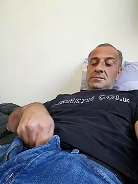 Snapshot of NY-DuDu chatting on October 3, 2025, 3:57 pm NY-DuDu online show from October 3, 2025, 3:57 pm