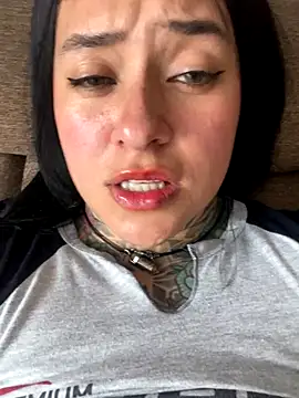 Snapshot of Rouse_07 chatting on October 10, 2025, 5:03 pm Rouse 07 online show from October 10, 2025, 5:03 pm