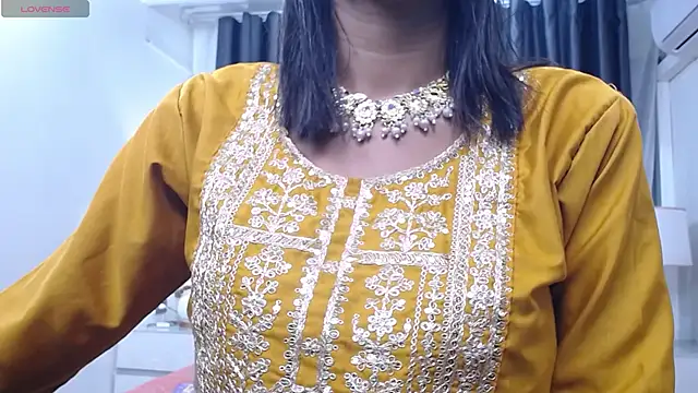 Snapshot of kairadayamai chatting on May 16, 2026, 11:53 am kairadayamai online show from May 16, 2026, 11:53 am