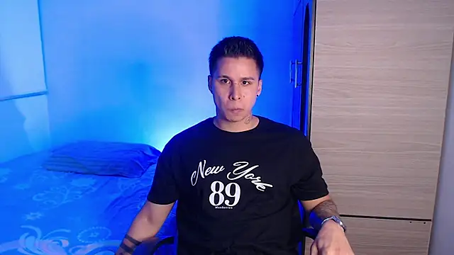 valentinosex1 online show from January 10, 2026, 6:14 pm