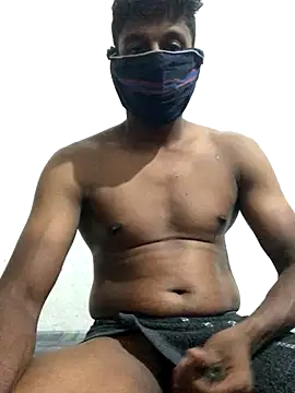 Bullboy8in online show from September 17, 2025, 9:44 am