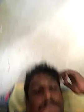 Bullboy8in online show from October 6, 2025, 9:32 am