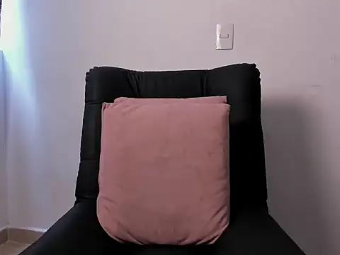 axel davis  online show from November 15, 2025, 6:34 pm