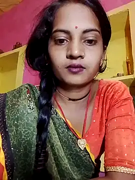 Hot bbbb online show from October 18, 2025, 3:25 pm