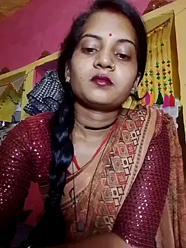 Hot bbbb online show from April 25, 2026, 3:53 pm