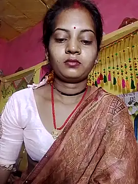 Hot bbbb online show from April 13, 2026, 10:47 pm