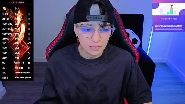 imlaiaaa online show from November 16, 2025, 9:19 pm