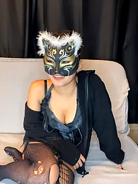 Snapshot of NTR_COUPLE chatting on December 5, 2025, 12:15 pm NTR COUPLE online show from December 5, 2025, 12:15 pm