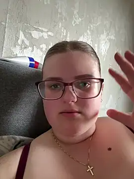 CurvyPaar2 online show from April 19, 2026, 12:17 pm