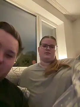 CurvyPaar2 online show from February 11, 2026, 7:03 pm