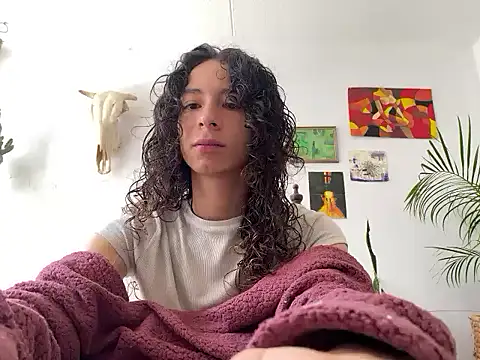 Snapshot of camille_delrey chatting on November 12, 2025, 3:38 pm camille delrey online show from November 12, 2025, 3:38 pm