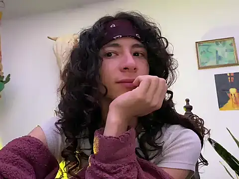 Snapshot of camille_delrey chatting on November 11, 2025, 1:33 am camille delrey online show from November 11, 2025, 1:33 am