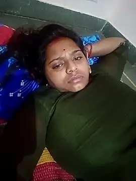 Snapshot of Hot_crety chatting on September 21, 2025, 12:16 am Hot crety online show from September 21, 2025, 12:16 am