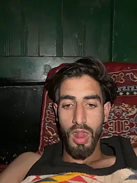 lyath3245 online show from March 31, 2026, 9:06 pm