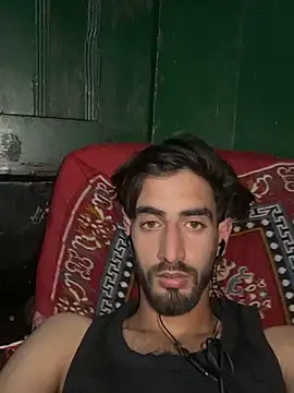 lyath3245 online show from March 28, 2026, 7:04 pm