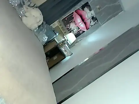 Snapshot of miss_eudora chatting on October 19, 2025, 11:57 am miss eudora online show from October 19, 2025, 11:57 am