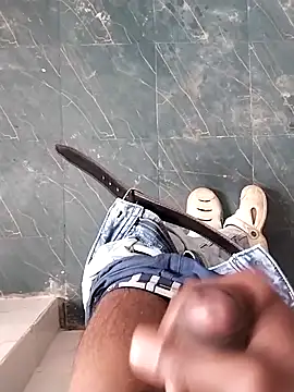 Snapshot of Wet_BunnyFun chatting on September 10, 2025, 8:13 am Wet BunnyFun online show from September 10, 2025, 8:13 am