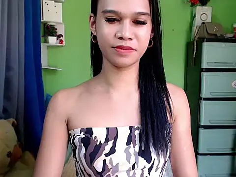 urseductivebarbie xx online show from April 5, 2026, 2:29 am