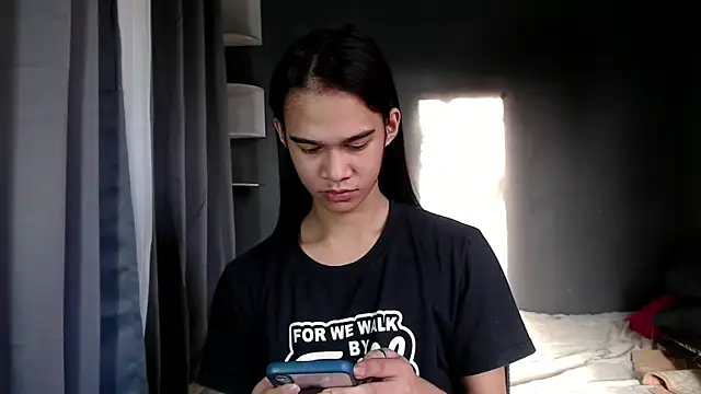 Snapshot of urseductivebarbie_xx chatting on October 11, 2025, 8:26 am urseductivebarbie xx online show from October 11, 2025, 8:26 am