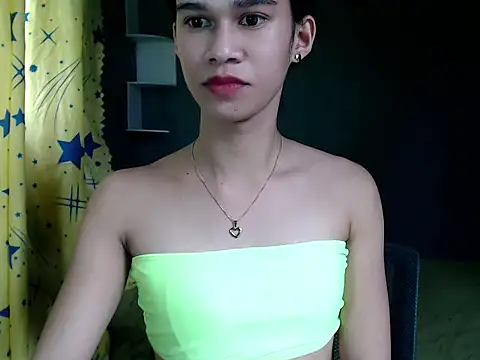 Snapshot of urseductivebarbie_xx chatting on November 11, 2025, 2:28 am urseductivebarbie xx online show from November 11, 2025, 2:28 am