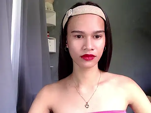 urseductivebarbie xx online show from January 11, 2026, 3:13 am