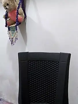 sneha bebo online show from November 4, 2025, 3:38 pm