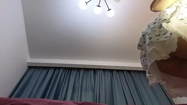 Still eva online show from November 28, 2025, 4:23 am