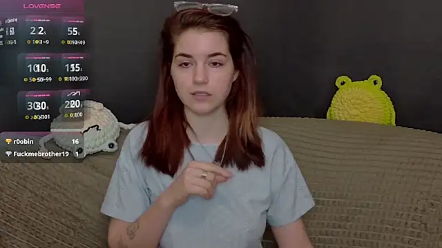 Snapshot of ElzaBlis chatting on November 26, 2025, 3:01 pm ElzaBlis online show from November 26, 2025, 3:01 pm