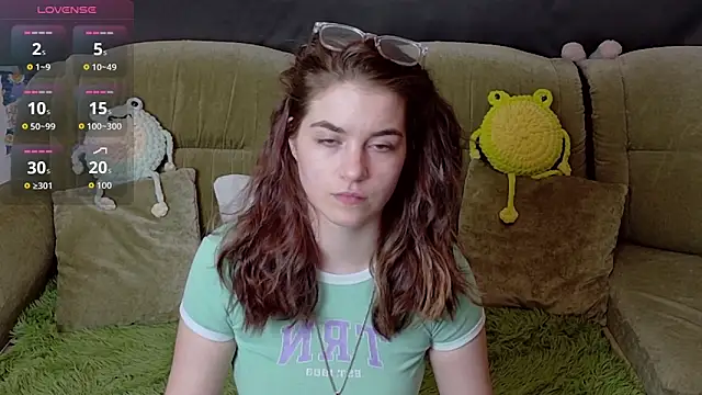 ElzaBlis online show from February 5, 2026, 2:57 pm