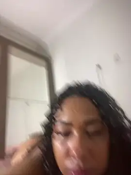 Snapshot of jhennyfer chatting on March 17, 2026, 5:32 am jhennyfer online show from March 17, 2026, 5:32 am