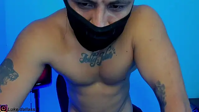 zeus 7777 online show from November 30, 2025, 12:06 pm