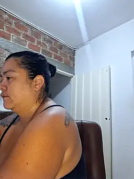 NARNYALABELLA online show from September 18, 2025, 12:19 pm