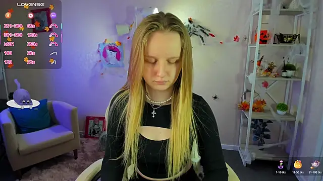 Snapshot of Rina_Panic chatting on October 25, 2025, 1:05 am Rina Panic online show from October 25, 2025, 1:05 am