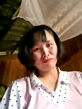 Snapshot of maple694 chatting on November 16, 2025, 2:27 am maple694 online show from November 16, 2025, 2:27 am